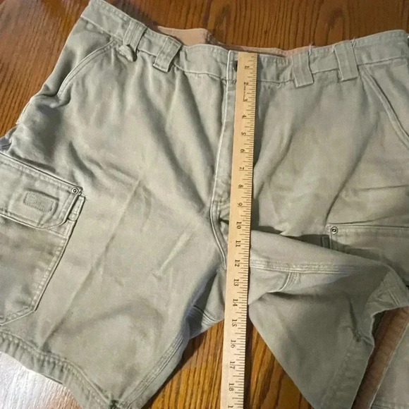 Duluth Trading Co Mens Size 44x9” Canvas Cargo Shorts Cotton Carpenter Khaki Tan - Picture 9 of 10